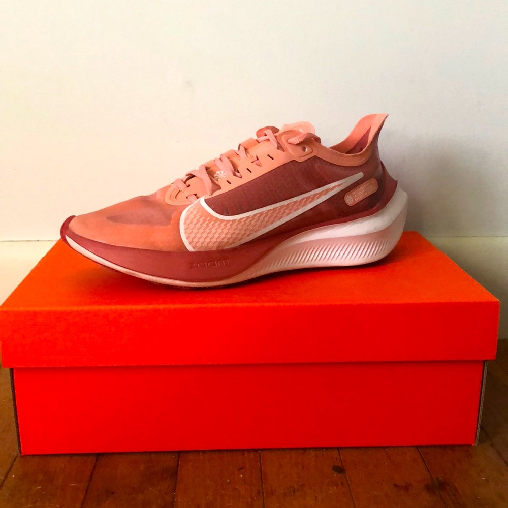 Nike Air Zoom Gravity - Women’s 8.5 Pink Quartz
